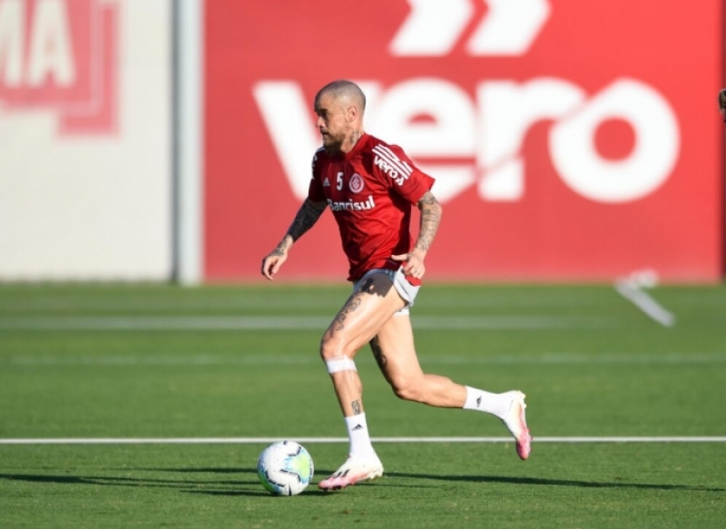 Inter recebe o Palmeiras na despedida de D'Alessandro