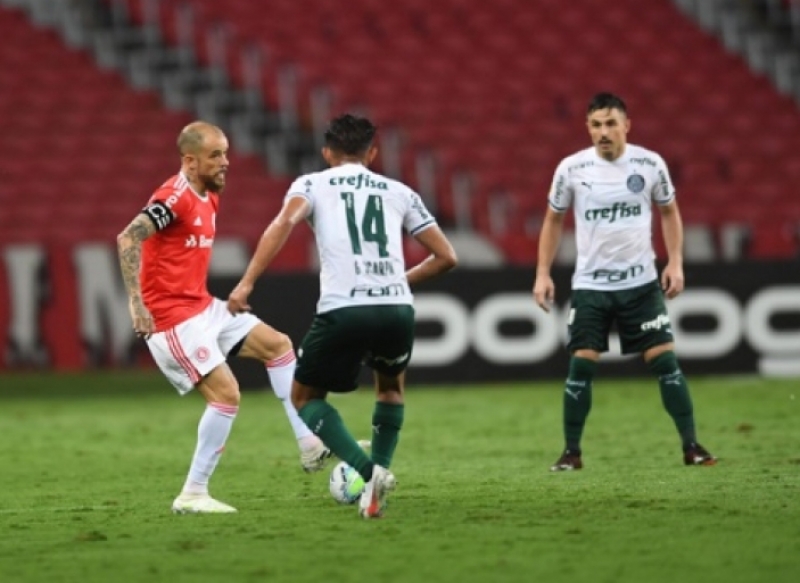 Inter vence o Palmeiras por 2 a 0 na despedida de D’Alessandro