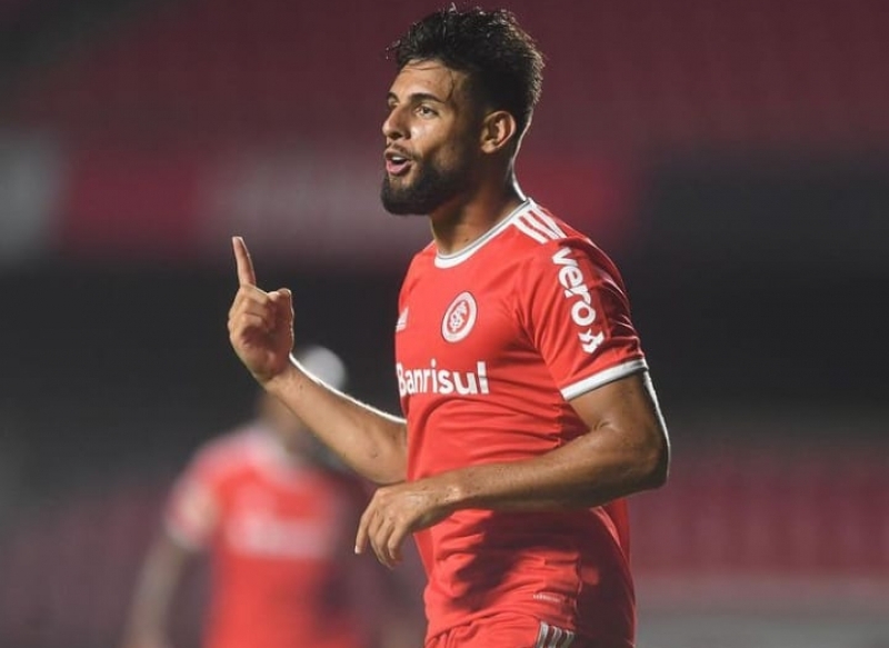 Inter goleia São Paulo e é o novo do líder do Brasileirão