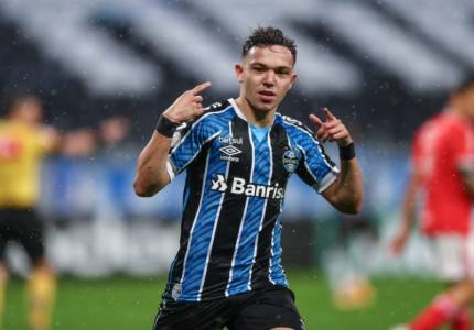 Grêmio oficializa venda de Pepê ao Porto por 15 milhões de euros