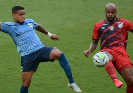 Grêmio vence o Athletico-PR por 1 a 0 e se garante na Libertadores 2021
