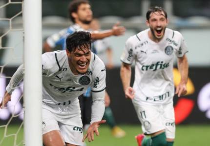Palmeiras vence o Grêmio e sai na frente na final da Copa do Brasil