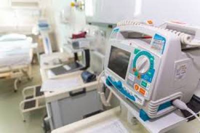 Com hospitais lotados, Estado deixa de divulgar taxa de ocupação de UTIs
